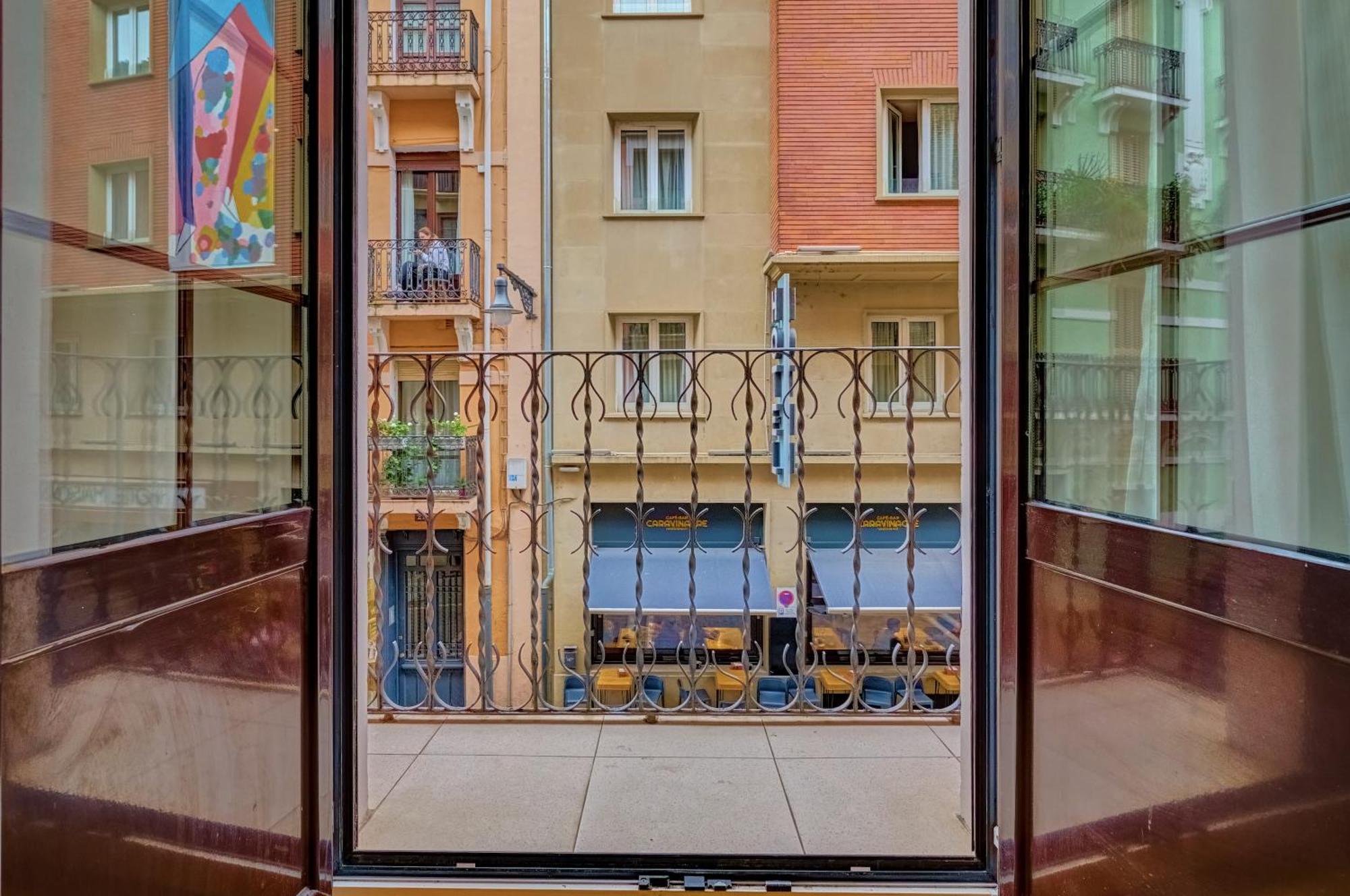 Centro Historico Exterior, Calle Nueva Dos Balcones Памплона Екстер'єр фото